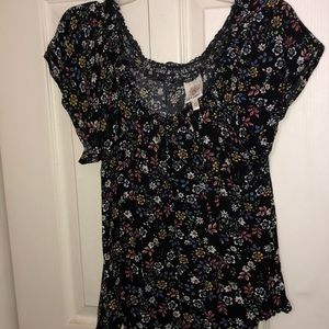 Black short sleeve flower blouse